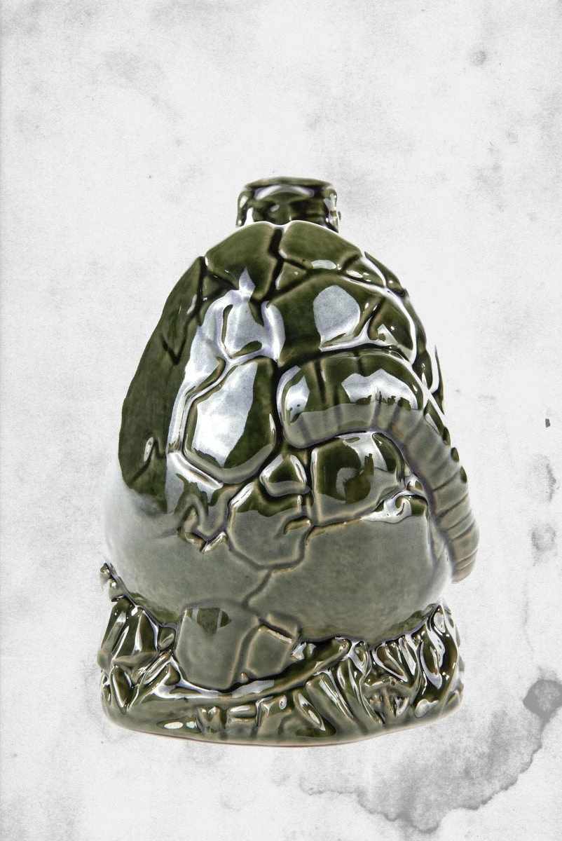 Jurassic Park - Baby Raptor Tiki Mug (Isla Nublar Variant) 6 Jurassic Park - Baby Raptor Tiki Mug (Isla Nublar Variant) - Image 4