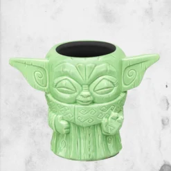 Star Wars - The Child (Baby Yoda) Tiki Glass