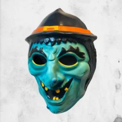 TRICK OR TREAT STUDIOS Haunt - Witch Mask 5 TRICK OR TREAT STUDIOS Haunt - Witch Mask -Mortem Horror Shop classic halloween vacuform mask