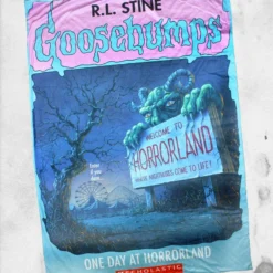 Goosebumps - Horrorland Throw Blanket