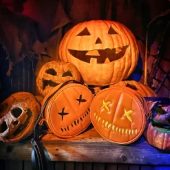 TRICK OR TREAT STUDIOS Trick 'r Treat - Sam O’Lantern Pumpkin Purse (Black) 7 TRICK OR TREAT STUDIOS Trick 'r Treat - Sam O’Lantern Pumpkin Purse (Black) -Mortem Horror Shop image cb8b8303 846c 44a6 91c3 0b2057869ff6 scaled