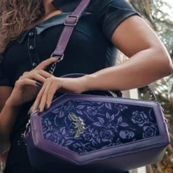 Vampire's Kiss Coffin Purse (Plum) -Mortem Horror Shop killstar coffin handbag