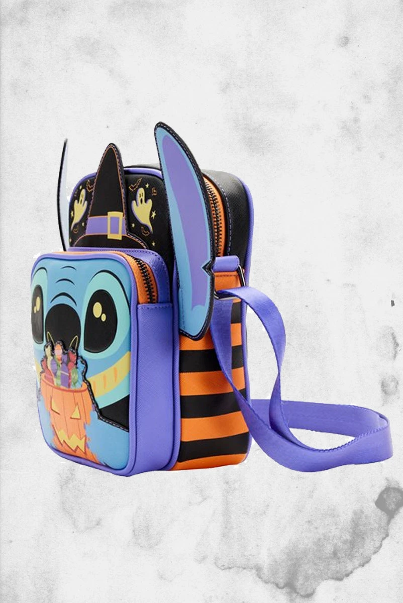 LOUNGEFLY Disney - Lilo And Stitch Halloween Stitch Cosplay Passport Bag 8 LOUNGEFLY Disney - Lilo And Stitch Halloween Stitch Cosplay Passport Bag - Image 6