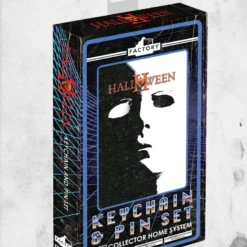 Halloween II - Michael Myers Keychain & Pin Set