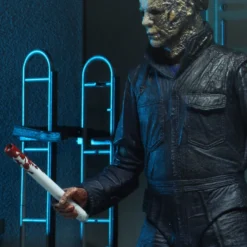 TRICK OR TREAT STUDIOS Halloween Kills - Michael Myers Ultimate Figure -Mortem Horror Shop myers ultimate neca figure