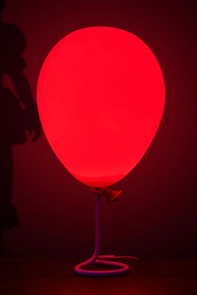 IT - Red Balloon Lamp Light 4 IT - Red Balloon Lamp Light - Image 2
