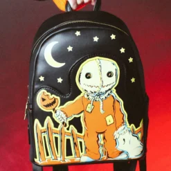Trick 'r Treat - Sam Retro Mini-Backpack -Mortem Horror Shop sam trick r treat backpack cakeworthy