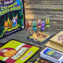 USAopoly Scooby-Doo - Escape From The Haunted Mansion (Escape Room Game) -Mortem Horror Shop scooby doo board game kids