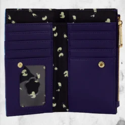 LOUNGEFLY Scooby-Doo! - Ghost Chase Flap Wallet 9 LOUNGEFLY Scooby-Doo! - Ghost Chase Flap Wallet -Mortem Horror Shop scooby doo wallet loungefly ghosts