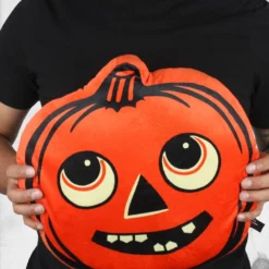 Beistle - Jack O' Lantern Pumpkin Plush Pillow 8 Beistle - Jack O' Lantern Pumpkin Plush Pillow -Mortem Horror Shop spooky pumpkin pillow